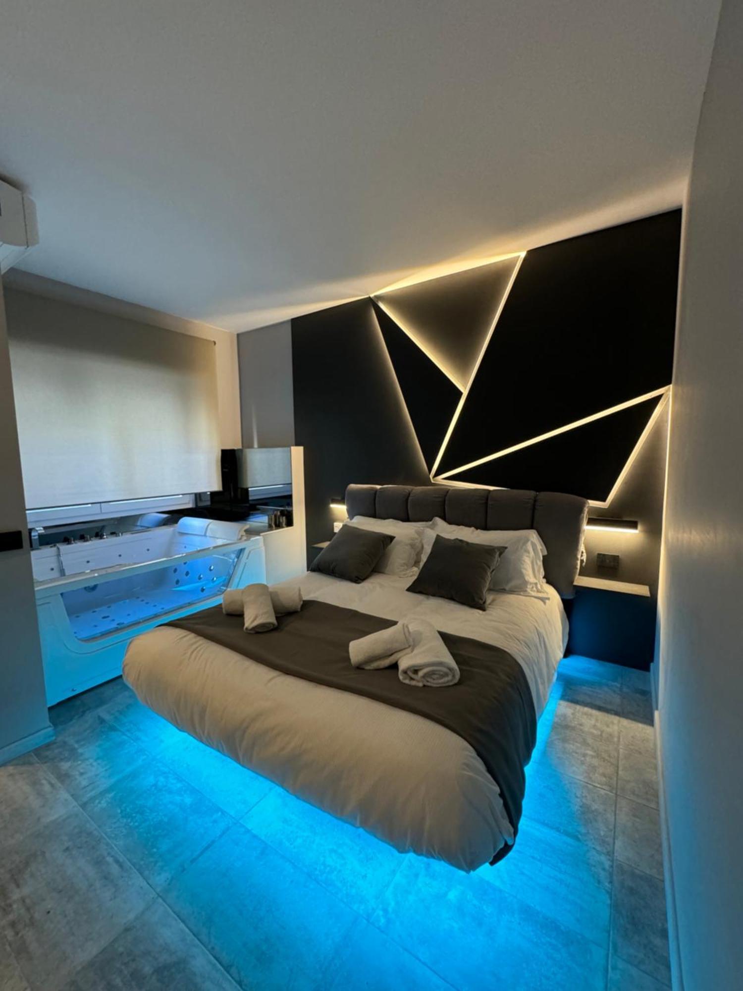 Heysuite - Luxury House - Roma Trastevere Экстерьер фото