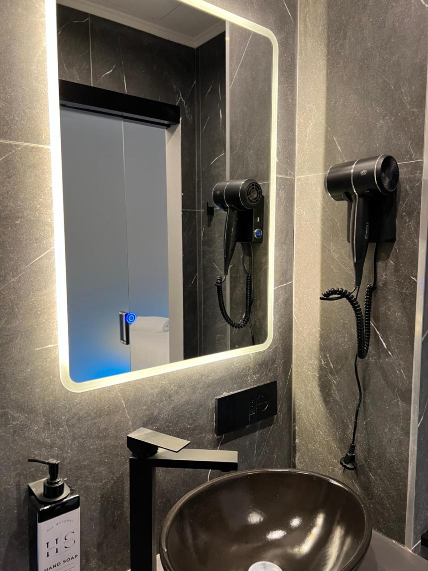 Heysuite - Luxury House - Roma Trastevere Экстерьер фото